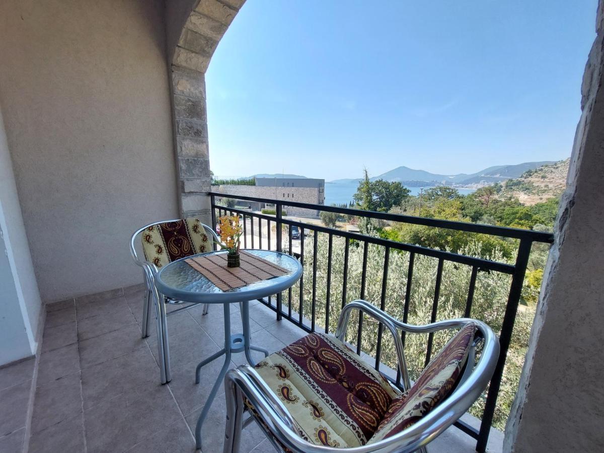 Sunny Side Vala Gasthof Budva